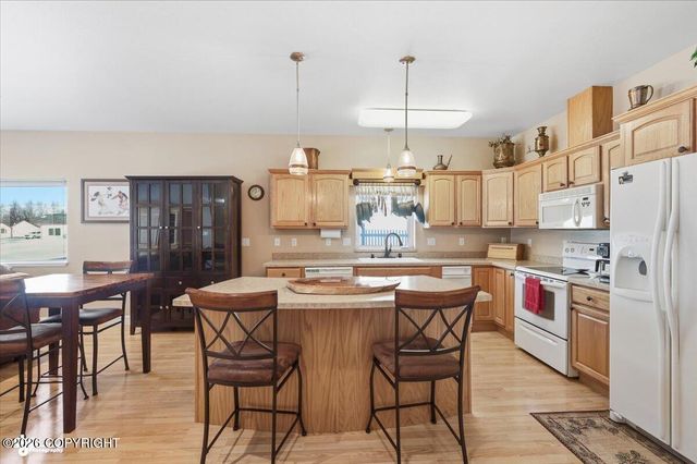 1760 S Ragosa Circle 33B, Palmer, AK 99645