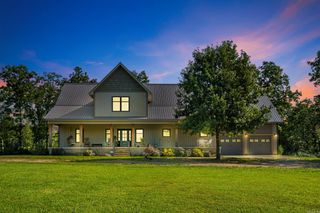 203 Fox Meadow Road, Bradford, AR 72020