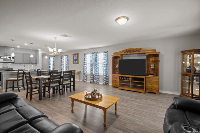 8205 Assumption, San Antonio, TX 78254