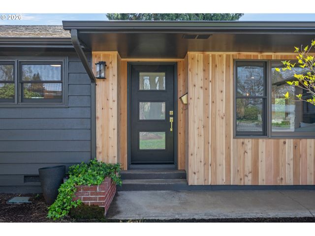 250 REGAL Ct, Eugene, OR 97401