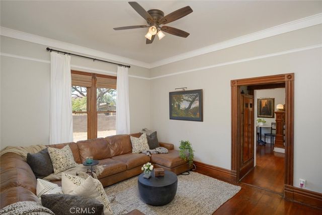 1052 E Grand Boulevard, Corona, CA 92879