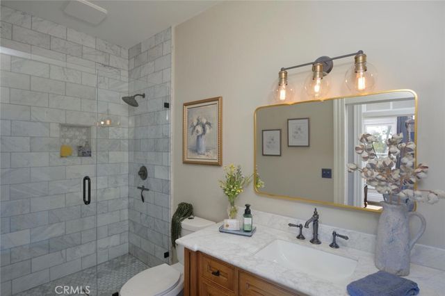 1052 E Grand Boulevard, Corona, CA 92879