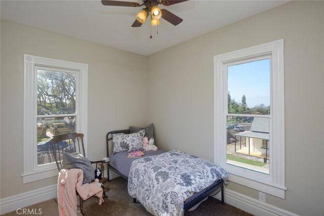 1052 E Grand Boulevard, Corona, CA 92879