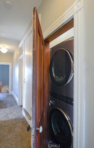 1052 E Grand Boulevard, Corona, CA 92879
