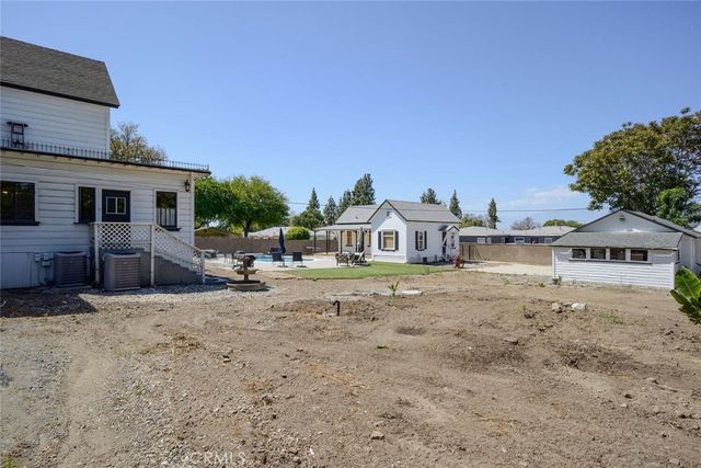 1052 E Grand Boulevard, Corona, CA 92879