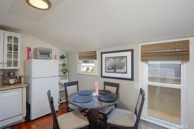 1052 E Grand Boulevard, Corona, CA 92879