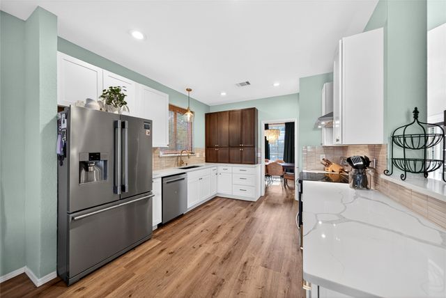 1011 Aylesbury Drive, Allen, TX 75002