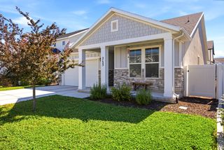 3133 S EDGEWATER LN #121, Syracuse, UT 84075