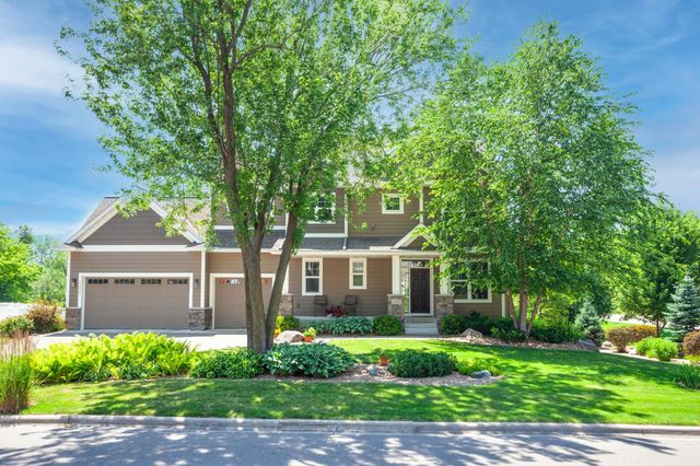 11927 Meadow Lane W, Hopkins, MN 55305