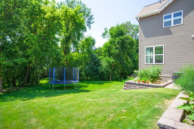 11927 Meadow Lane W, Hopkins, MN 55305