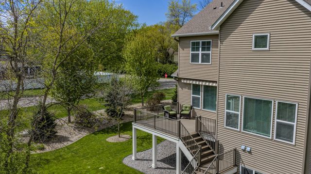 11927 Meadow Lane W, Hopkins, MN 55305