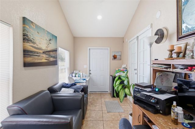 4914 HOLIDAY DRIVE, Tampa, FL 33615