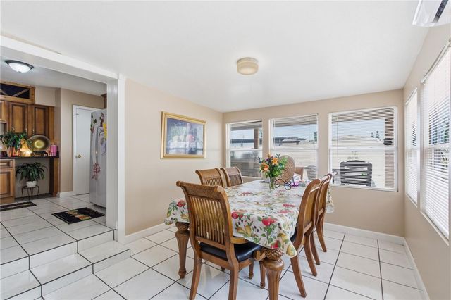 4914 HOLIDAY DRIVE, Tampa, FL 33615