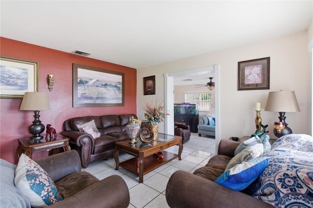 4914 HOLIDAY DRIVE, Tampa, FL 33615