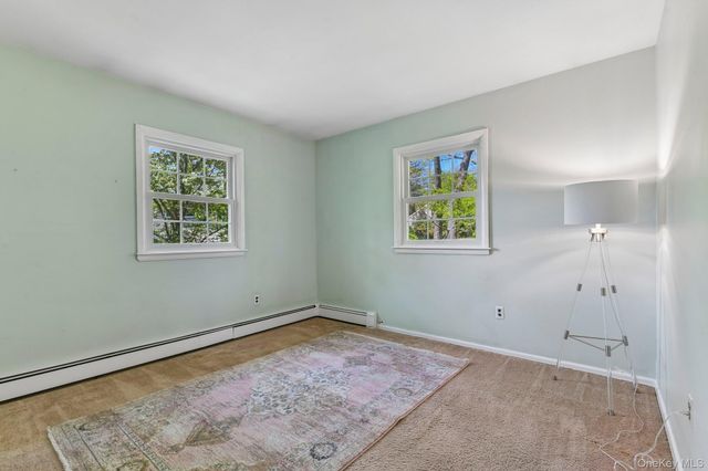 31 Sunset Drive, Huntington, NY 11743