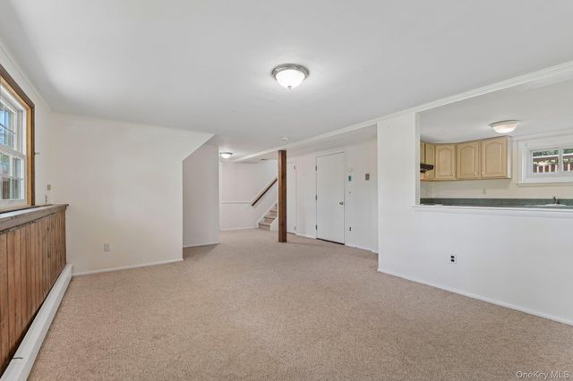 31 Sunset Drive, Huntington, NY 11743