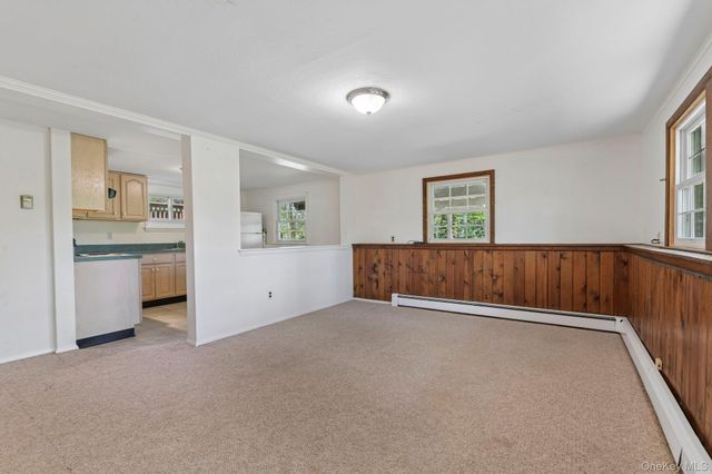 31 Sunset Drive, Huntington, NY 11743