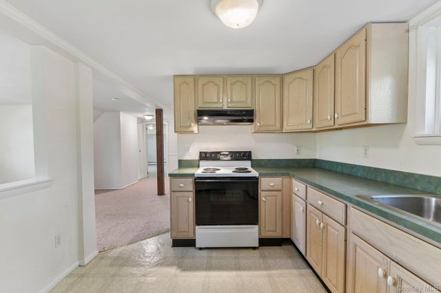 31 Sunset Drive, Huntington, NY 11743