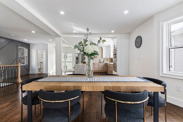 7 Park Ave Ext, Arlington, MA 02475