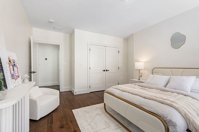 7 Park Ave Ext, Arlington, MA 02475