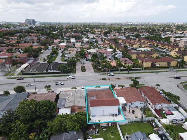 10370 SW 24th St B, Miami, FL 33165