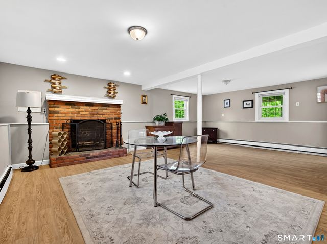 15 Partridge Lane, Clinton, CT 06413