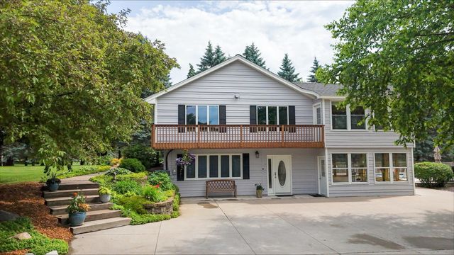 6757 Horseshoe Bend Drive, Corcoran, MN 55340