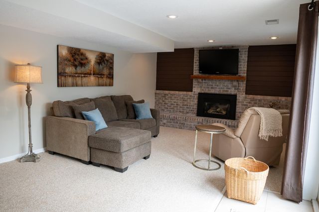 6757 Horseshoe Bend Drive, Corcoran, MN 55340