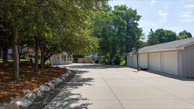 6757 Horseshoe Bend Drive, Corcoran, MN 55340
