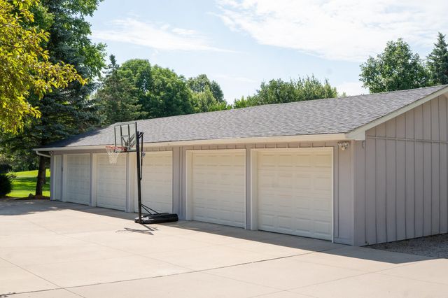 6757 Horseshoe Bend Drive, Corcoran, MN 55340