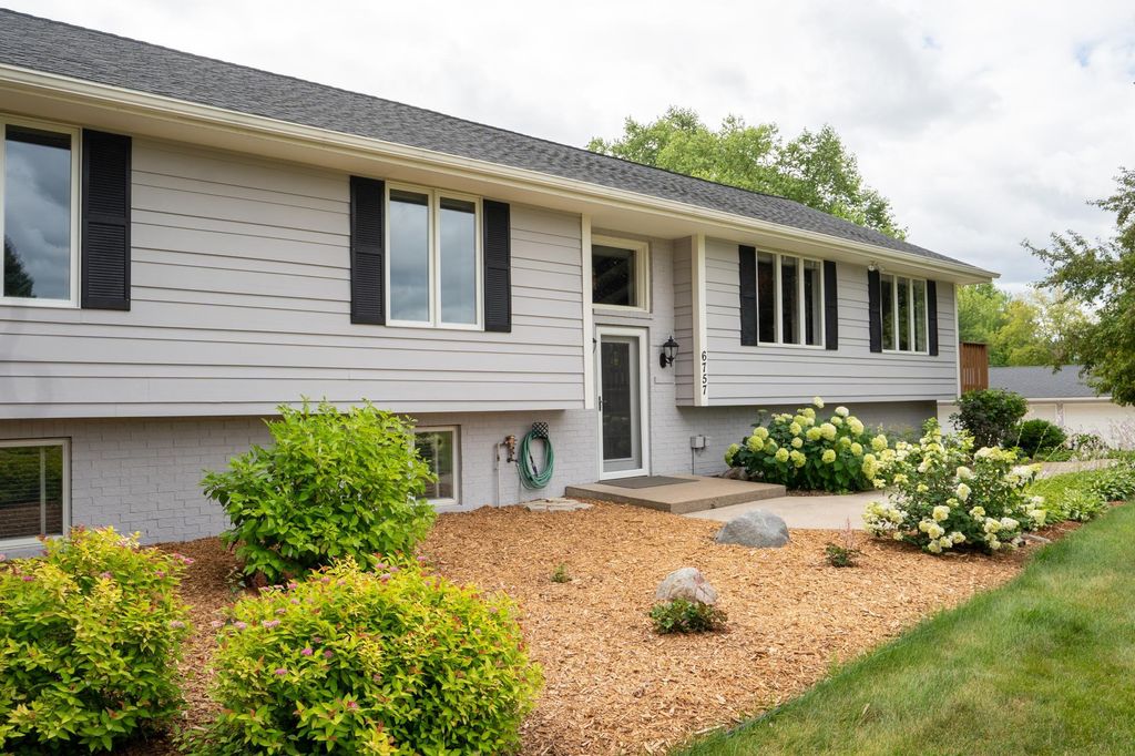 6757 Horseshoe Bend Drive, Corcoran, MN 55340 — photo 3