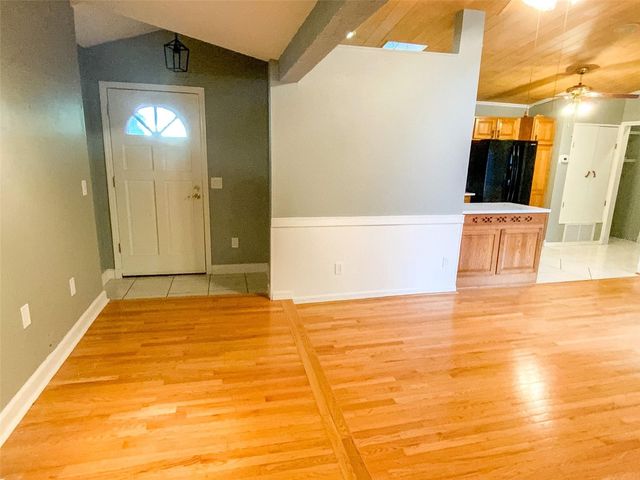 657 BROADWAY B, Dunedin, FL 34698