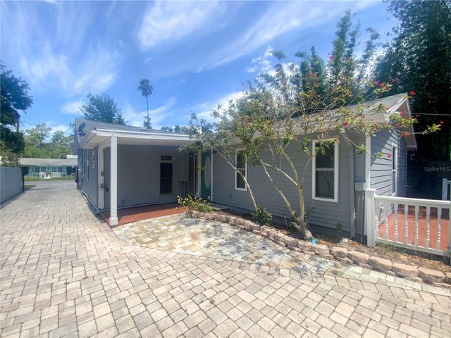 657 BROADWAY B, Dunedin, FL 34698