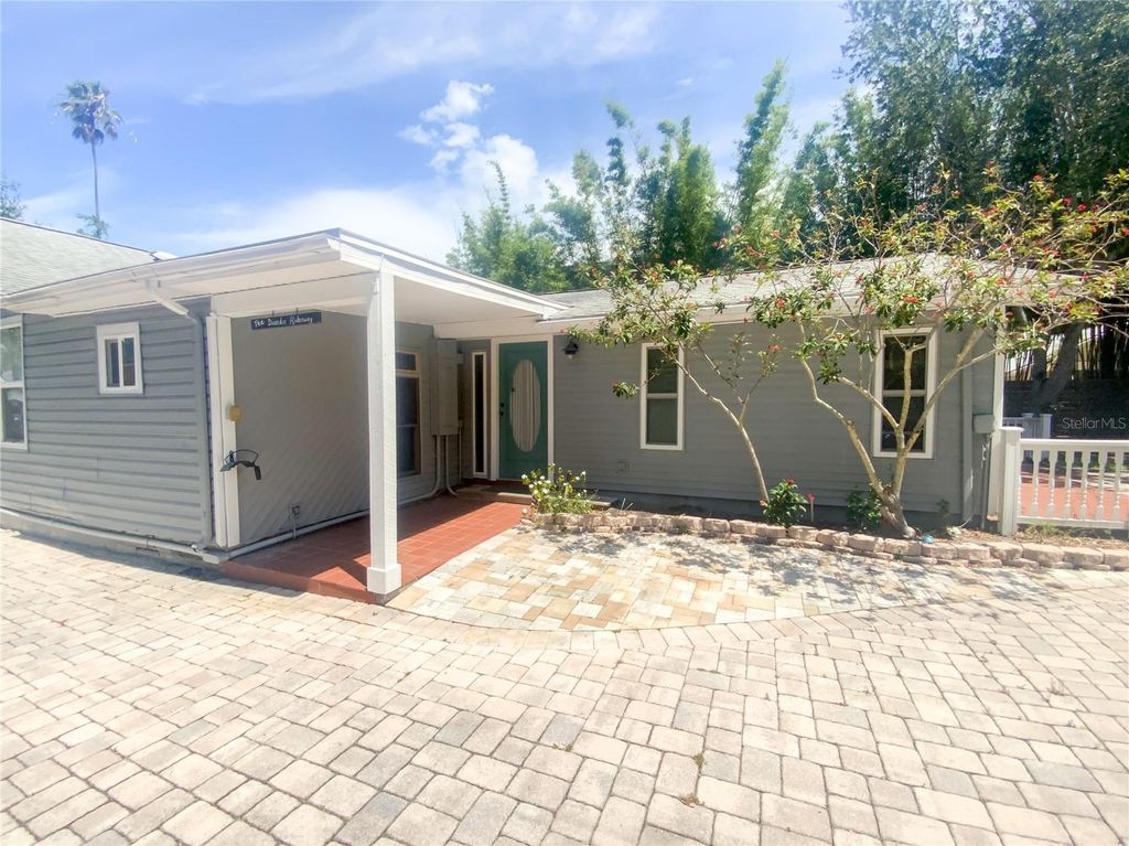 657 BROADWAY B, Dunedin, FL 34698