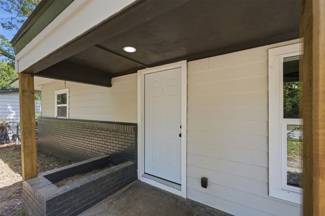 4704 Forbes Street, Fort Worth, TX 76105