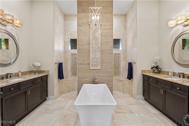 2401 SW 52nd ST, Cape Coral, FL 33914