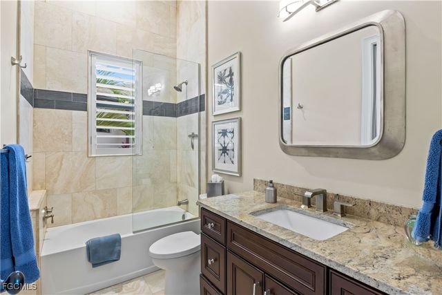 2401 SW 52nd ST, Cape Coral, FL 33914