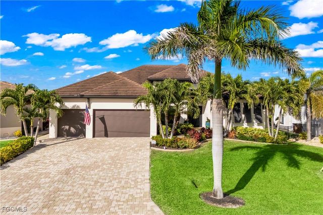 2401 SW 52nd ST, Cape Coral, FL 33914