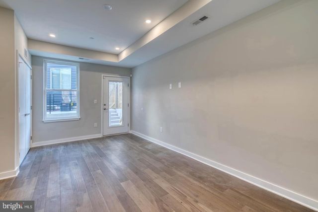 2409 W RIDGE AVE, Philadelphia, PA 19121