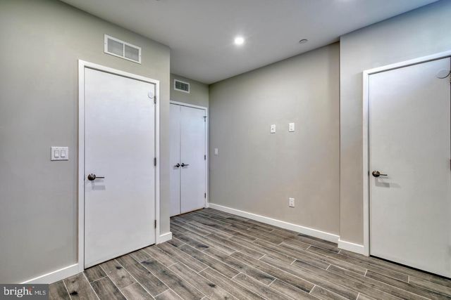 2409 W RIDGE AVE, Philadelphia, PA 19121