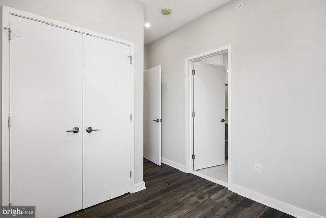 2409 W RIDGE AVE, Philadelphia, PA 19121