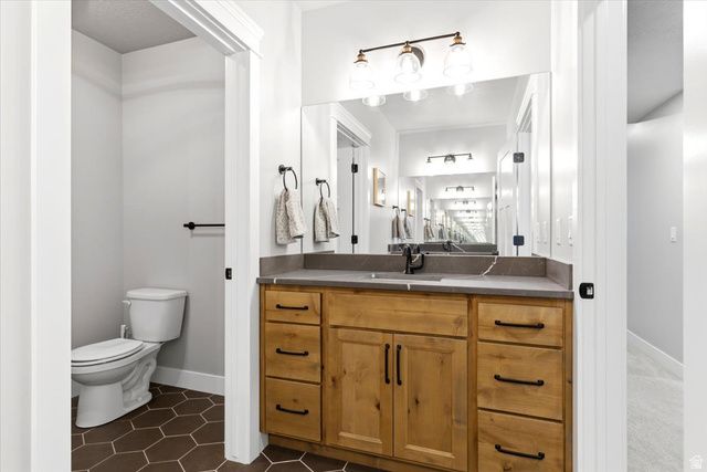 519 S 4375 W, West Point, UT 84015