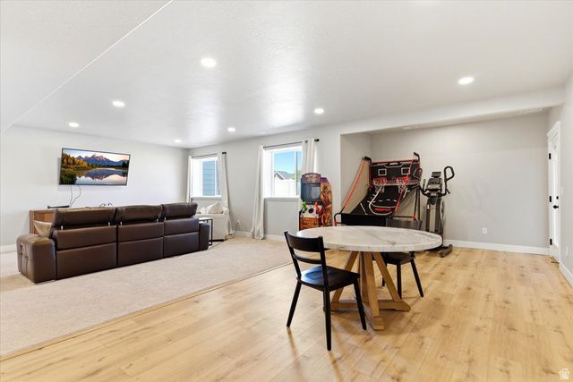 519 S 4375 W, West Point, UT 84015