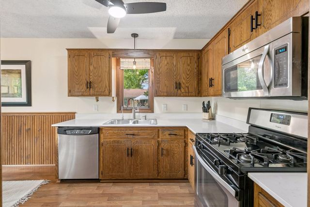 20749 Italy Avenue, Lakeville, MN 55044