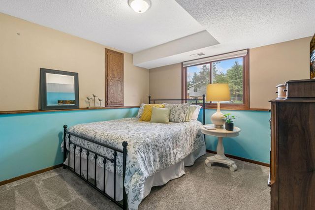 20749 Italy Avenue, Lakeville, MN 55044