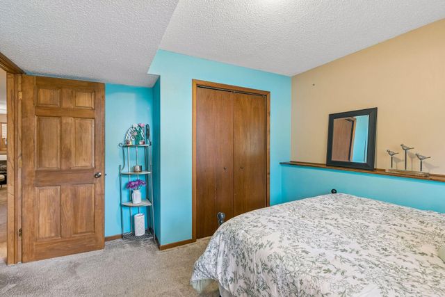 20749 Italy Avenue, Lakeville, MN 55044