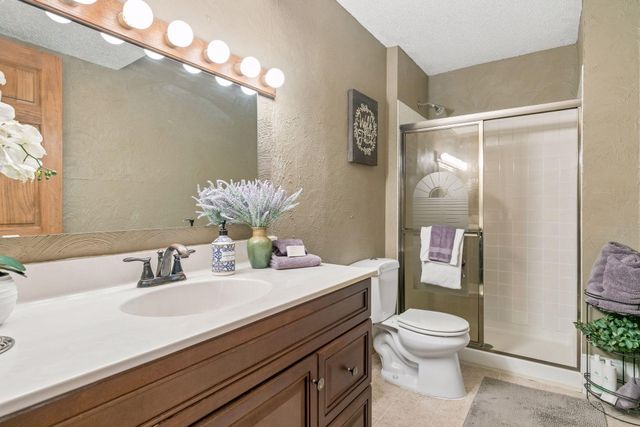 20749 Italy Avenue, Lakeville, MN 55044