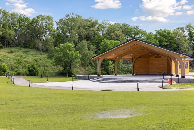 20749 Italy Avenue, Lakeville, MN 55044