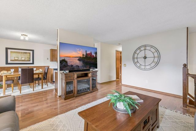 20749 Italy Avenue, Lakeville, MN 55044