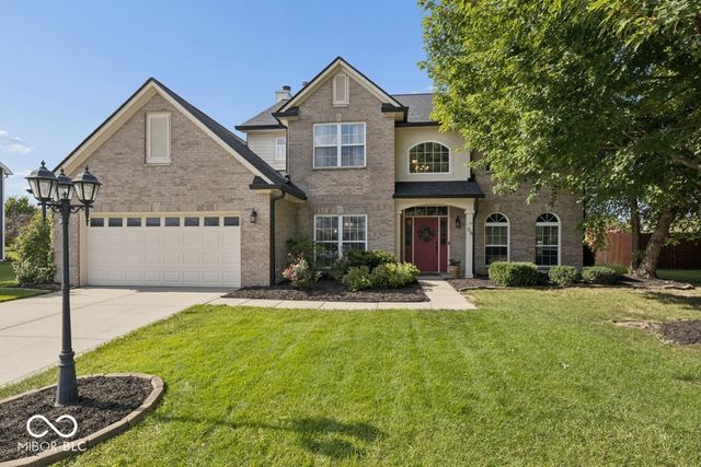 58 E Bloomfield Lane, Westfield, IN 46074